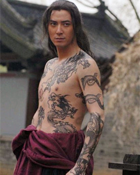 <a href='/s/sj6650.html' target='_blank'><b>史进</b></a> 九纹龙史进是什么人?梁山第一人
