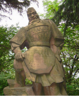 许褚在白马之围时如果出战，能不能战胜颜良？