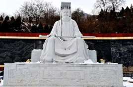 秦襄公与秦始皇是什么关系？是秦始皇什么人？