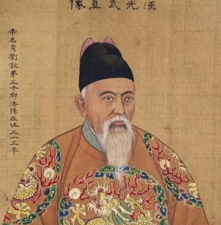 被低估的完美帝王：刘秀的功业与历史声名的错位之谜