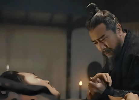 郭嘉劝曹操放过刘备:权谋棋局中的深远考量