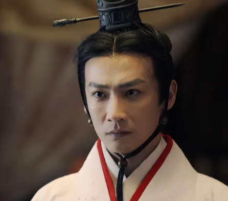 嫪毐:从市井之徒到长信侯的权力幻灭