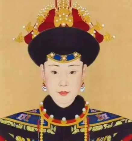 乾隆后宫三后:谁才是他心中永恒的“白月光”