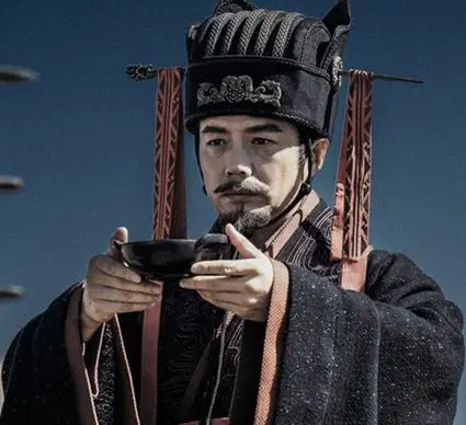奇货可居：吕不韦的权谋棋局与子楚的逆袭之路