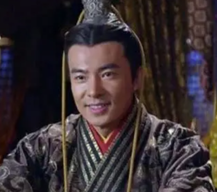 更始称帝：刘玄如何以汉室旗号凝聚反秦洪流