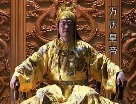 怠政三十年：万历朝的王朝韧性与制度困局