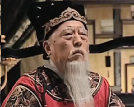 权奸乱政:严嵩把持朝政二十年的祸乱根源与王朝沉沦