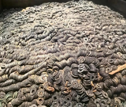 海昏侯墓金器破土：废帝藏金谜局，叩问西汉财富密码
