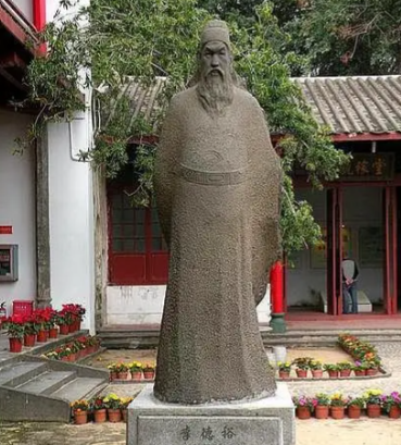会昌脊梁折崖州:李德裕的振朝壮志与末路悲歌